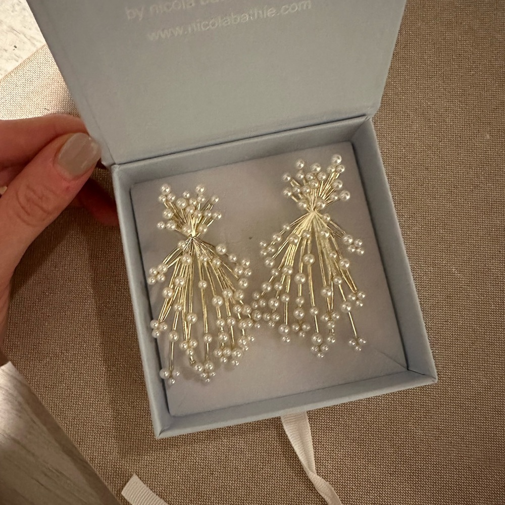 Nicola Bathie Baby’s Breath Earrings